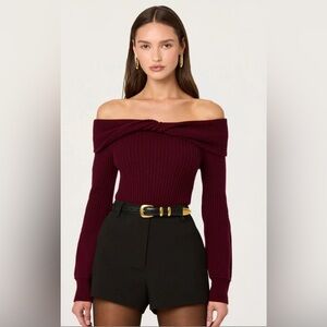 Tilde Off The Shoulder Sweater